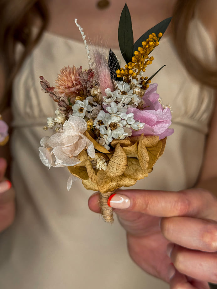 Prendidos de boda preservados