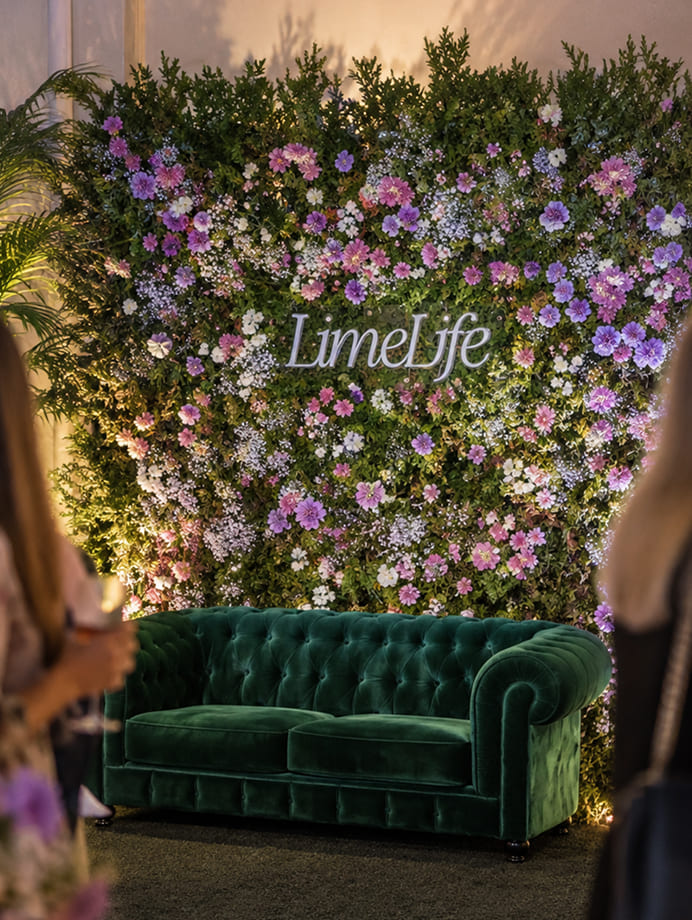 Photocall floral para activación de marca de LimeLife