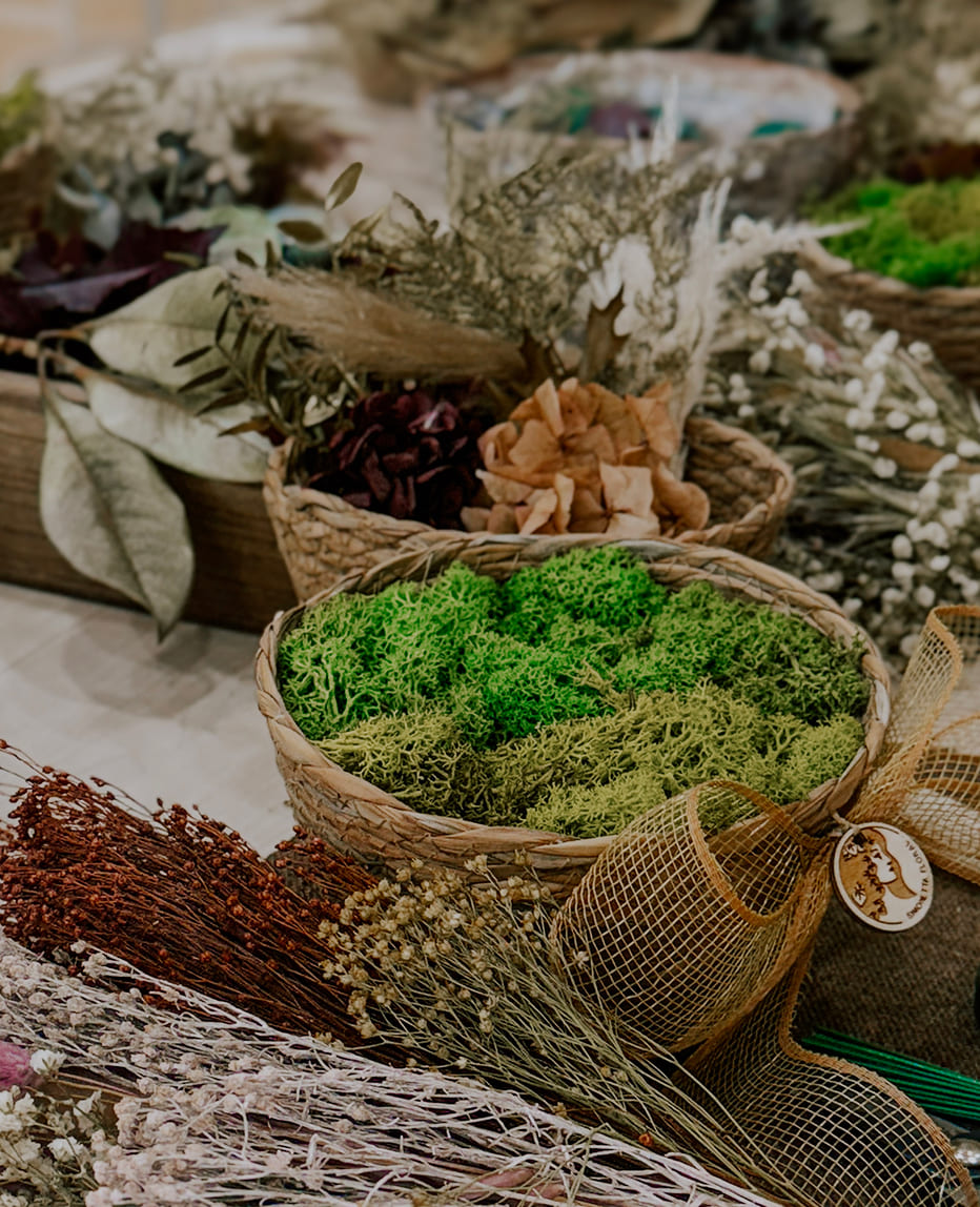 Material para el centro de navidad de flores preservados 